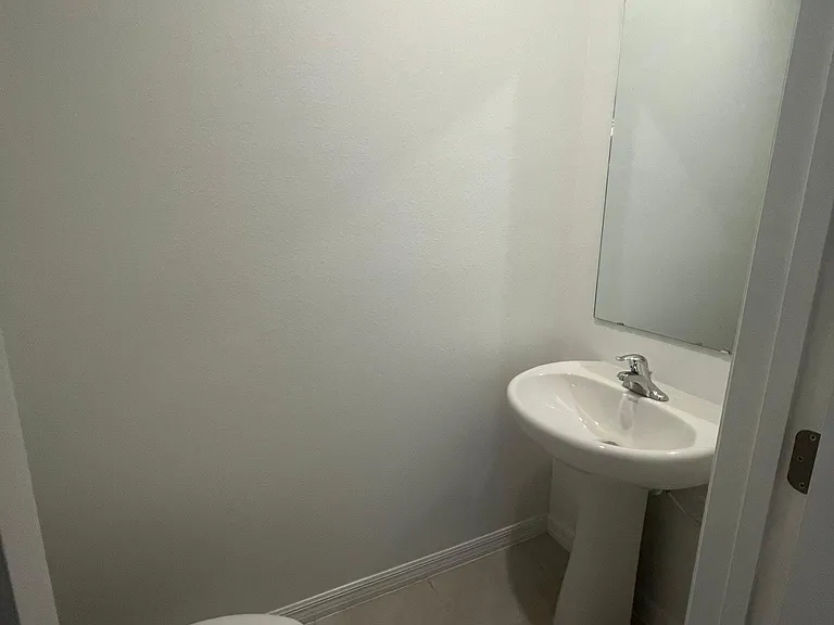 6081 Acara Ln — Photo 3