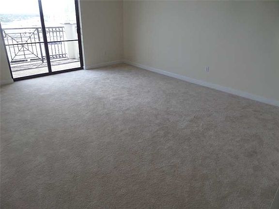 4th image of 8390 SW 72nd Ave APT 909