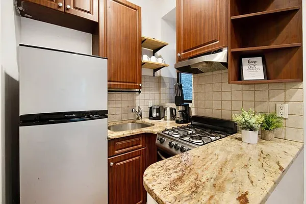 Rented by CNYC Apartments | media 31