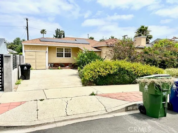 19017 Vanowen St, Reseda, CA 91335