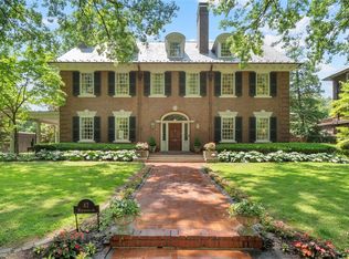 42 Westmoreland Pl, Saint Louis, MO