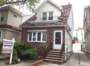 8814 Union Tpke, Ridgewood, NY 11385