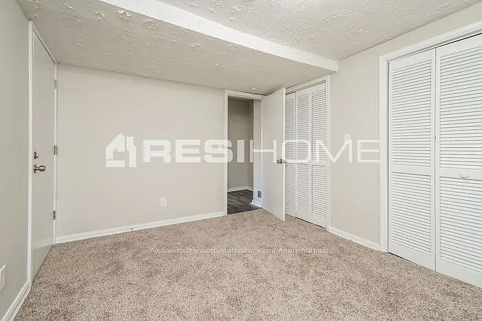 6251 Willowbrook Dr — Photo 9