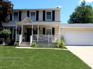 449 Teakwood Ter, Williamsville, NY 14221