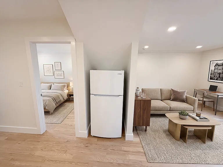 69 Elm St #2 — Photo 16