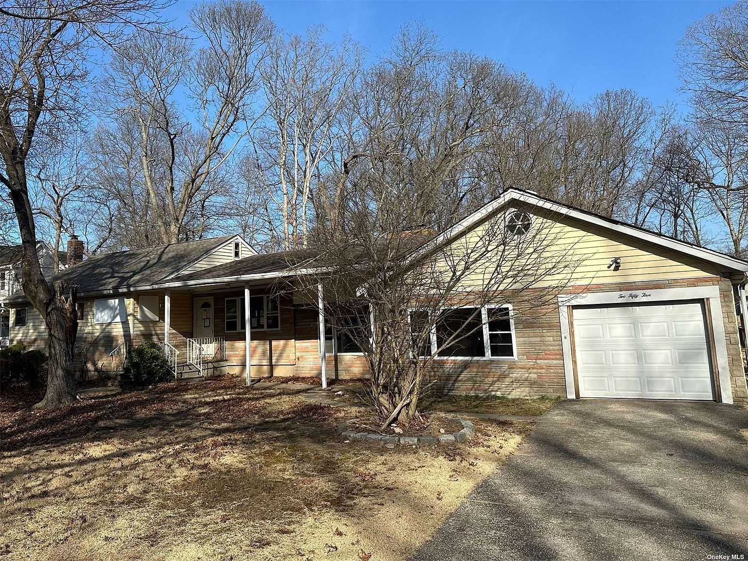 255 Lawrence Rd, Kings Park, NY 11754 Zillow