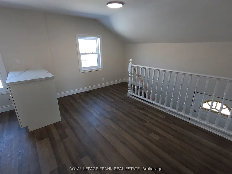 173 Stanley St #C — Photo 4