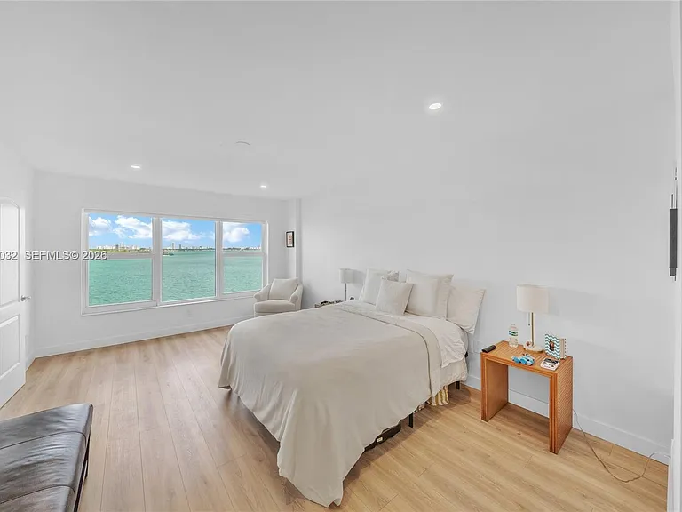 11111 Biscayne Blvd #5A — Photo 24