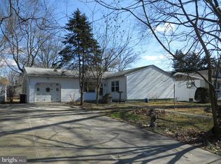 207 Parkview Ave, Reading, PA 19606