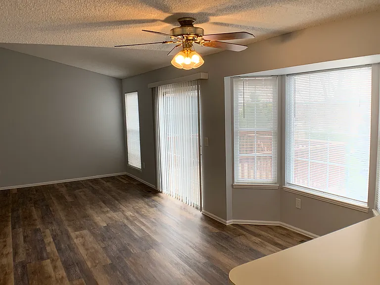 500 Entrada Dr — Photo 5