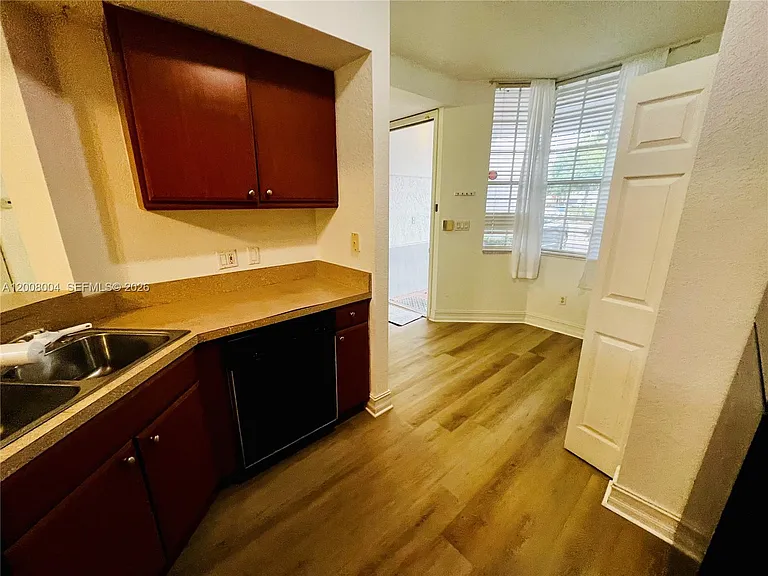 771 SW 148th Ave #1305 — Photo 11