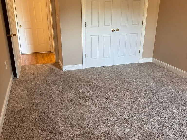 10 Shoreline Dr — Photo 31