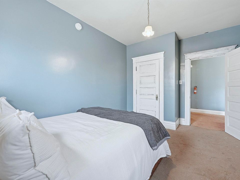 22nd image of this home