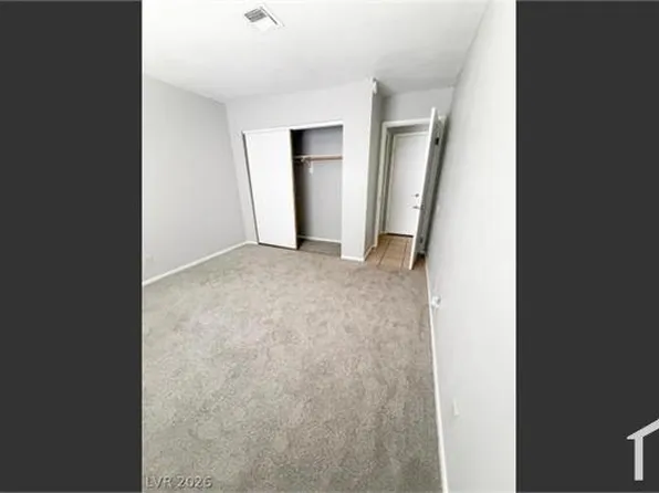 213 N 18th St APT D, Las Vegas, NV 89101