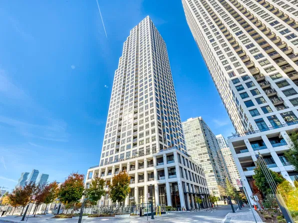 36 Elm Dr W, Mississauga, ON