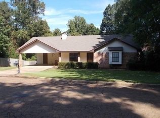 580 Jefferson Trl, Grenada, MS 38901