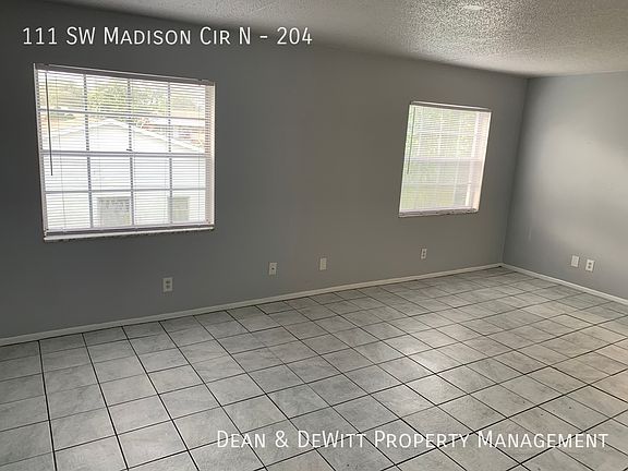 5th image of 111 SW Madison Cir N APT 204