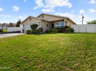 6804 Easy St, Yakima, WA 98903
