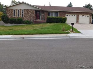 915 Ponderosa Rd, Cheyenne, WY 82009