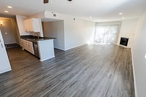 Floor plan 301