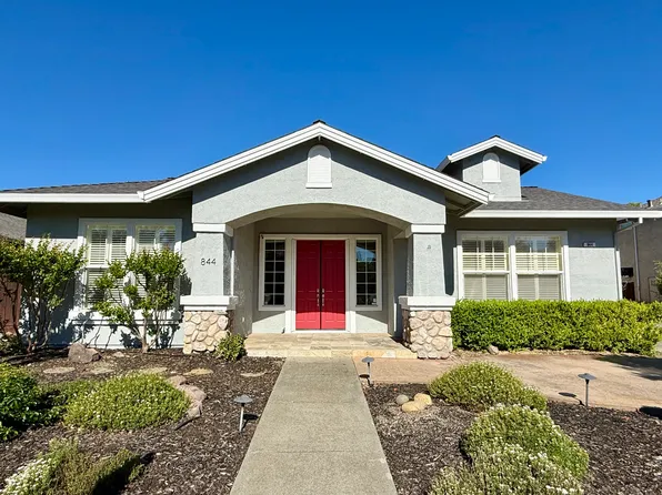 844 Signorelli Cir, Saint Helena, CA 94574