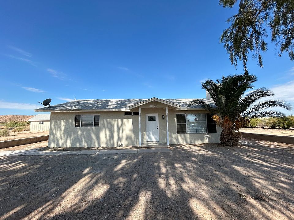 1st image of 1075 Palo Verde St