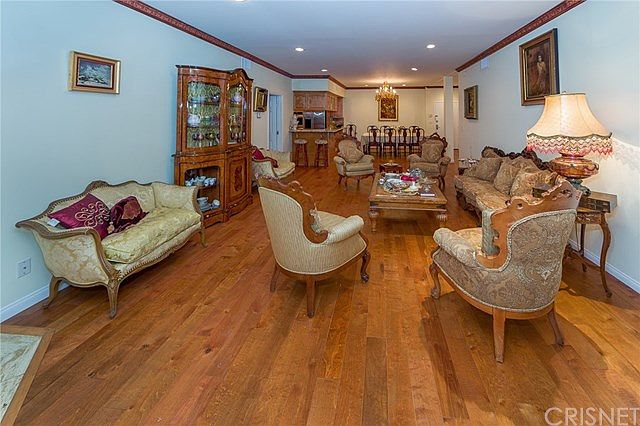 1st image of 10327 Missouri Ave APT 203