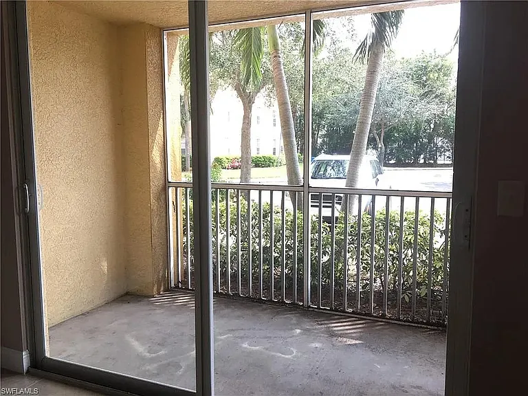 Balcony with screen enclosure