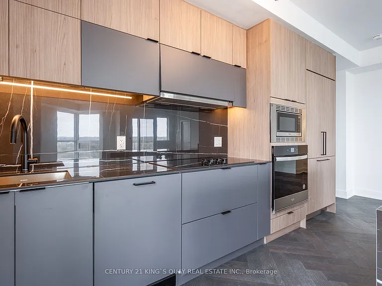 8888 Yonge St #1104 — Photo 20