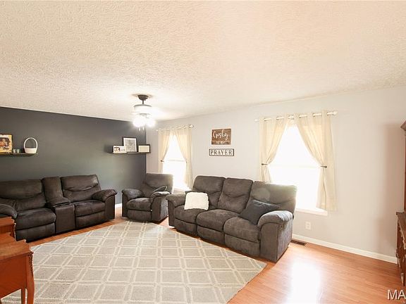 5th image of 5294 Farrell Rd