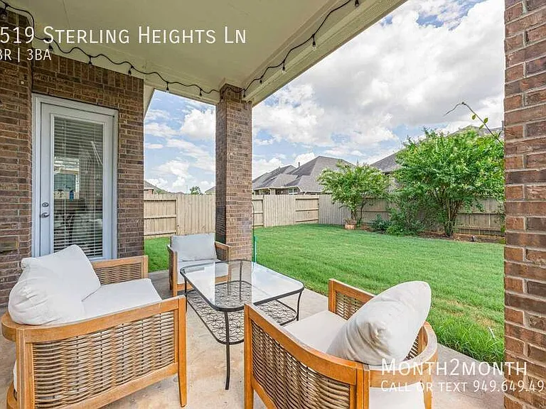4519 Sterling Heights Ln — Photo 35