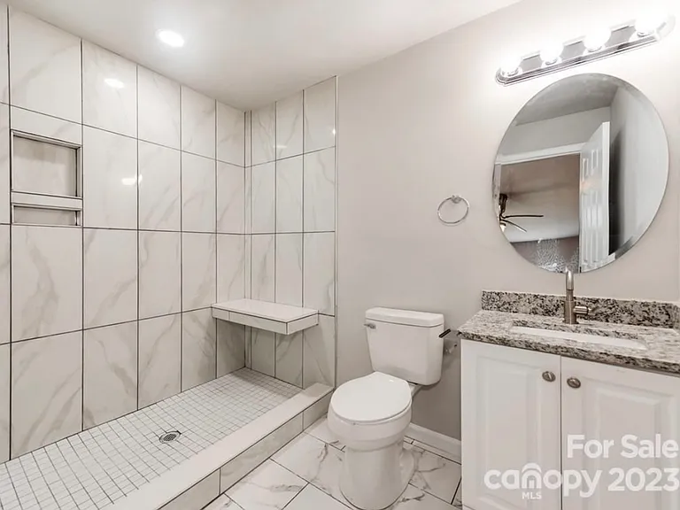 3339 Sargeant Dr — Photo 11
