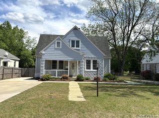 1126 Marshall St, Roanoke Rapids, NC 27870