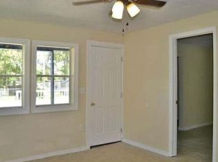 902 S Clara Ave, Deland, FL 32720