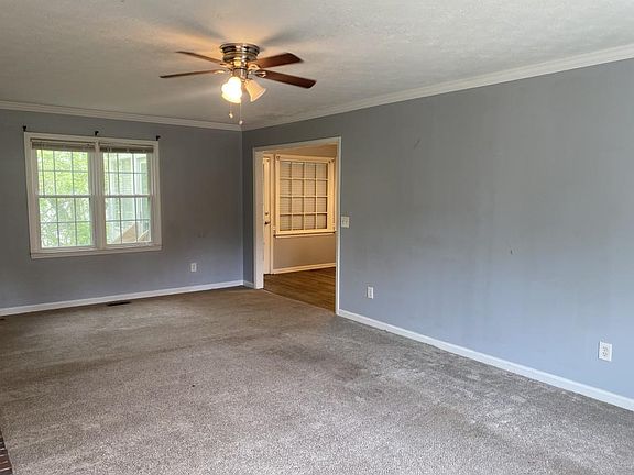 4th image of 4749 Shallow Ridge Rd NE