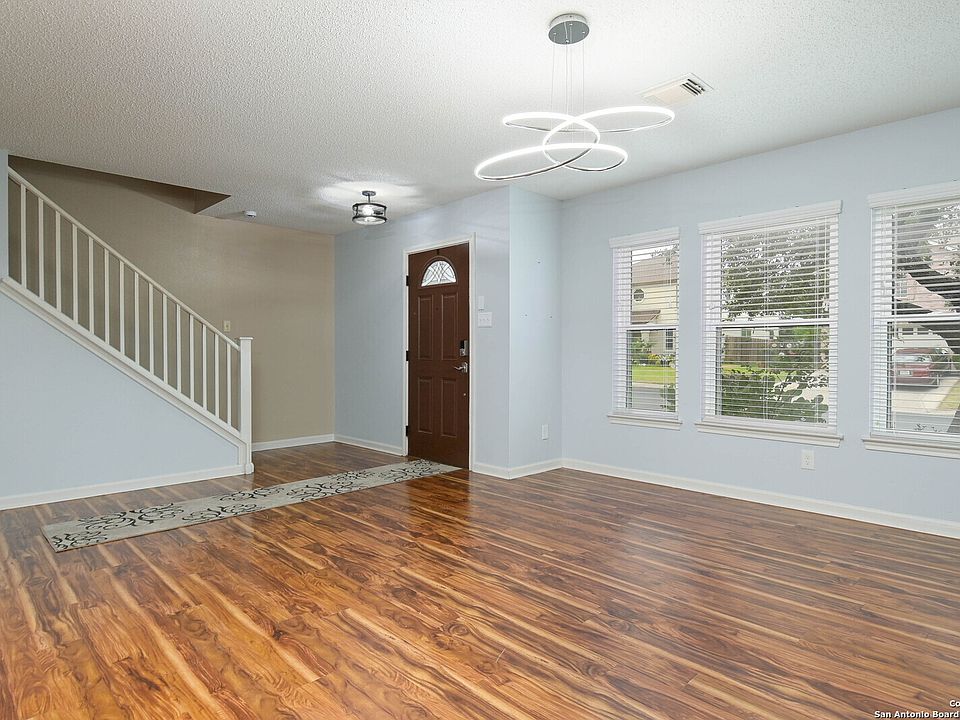 8426 Cross Spg, San Antonio, TX 78251 | MLS #1890574 | Zillow
