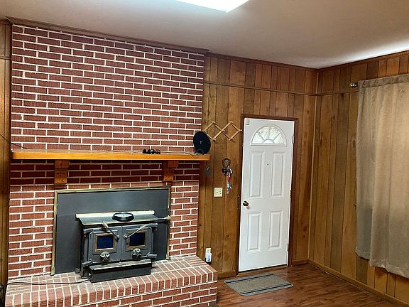 Den and carport entrance 