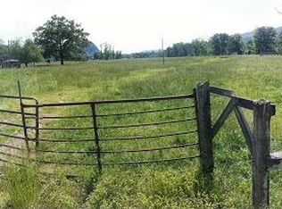 347 Price Rd, Elizabethton, TN 37643