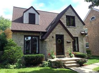 3268 S Taylor Ave, Milwaukee, WI 53207