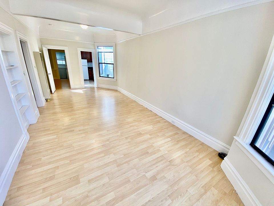 1st image of 449 Filbert St APT 4