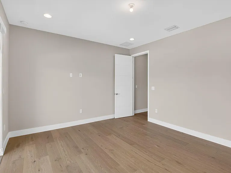 17089 Rainbow Falls Trl — Photo 63