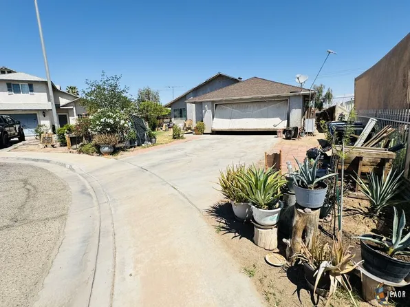 1219 Chaparral Ct, Imperial, CA 92251