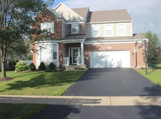 1002 Millard Ct, Joliet, IL 60431