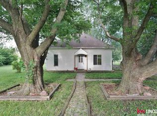 710 Allen St, Firth, NE 68358