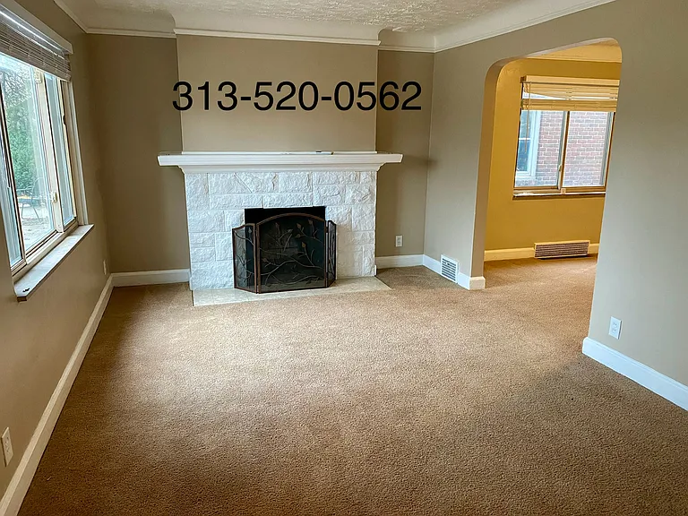15881 Manor St — Photo 11