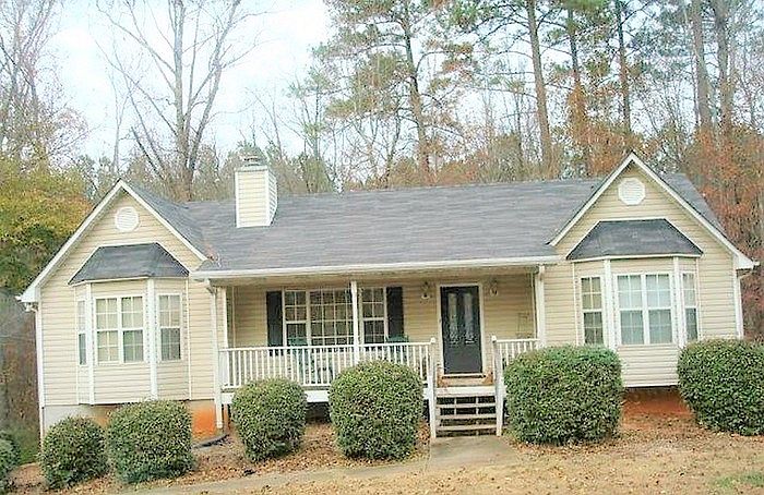 2nd image of 2620 Plantation Way