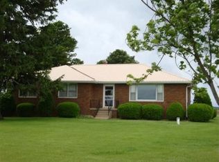 111 N 1500 East Rd, Rankin, IL 60960