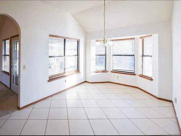 1712 Brittany Ln, Edmond, OK 73003
