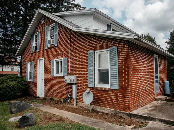 212 Maytown Rd, Elizabethtown, PA 17022
