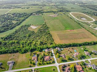 26270-26273 S Royal Crest Dr, Crete, IL 60417